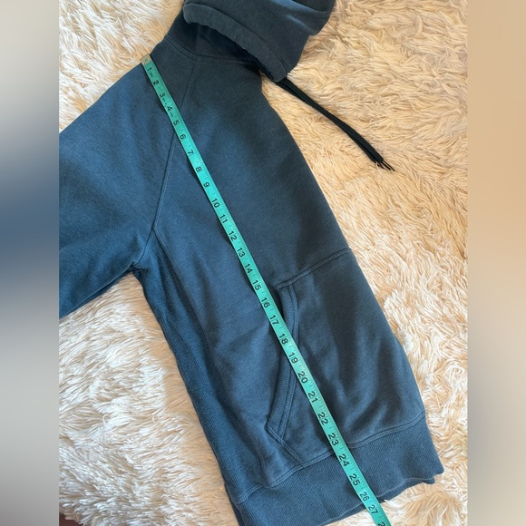 Men’s Champion Hoodie Sweatshirt—size M blue - Picture 2 of 5